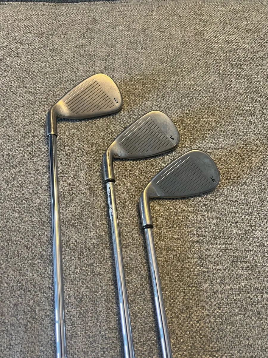Callaway big Bertha irons 7-9 - Image 2