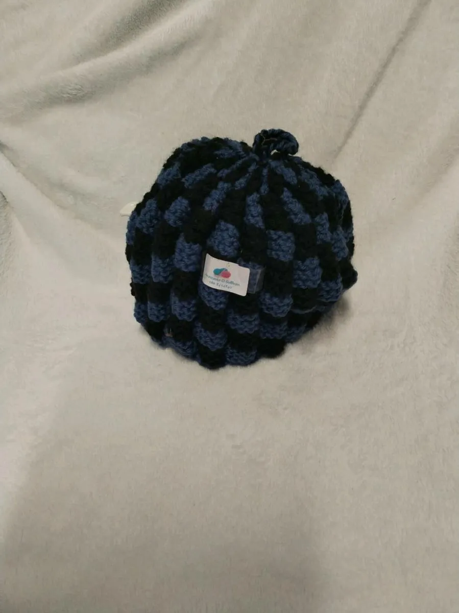Hand knitted tea cosys - Image 4
