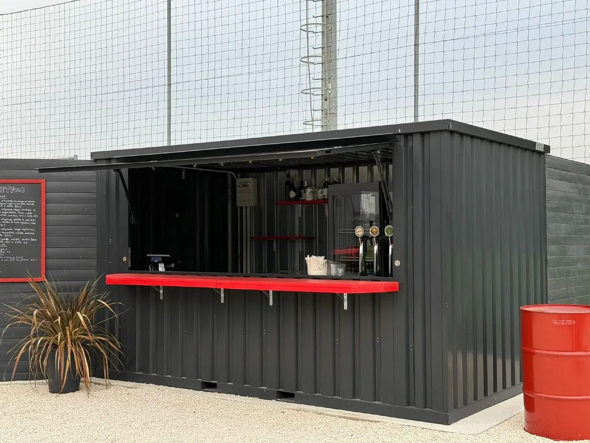 Garden Bar Cabin – Durable and Stylish Design - Image 3