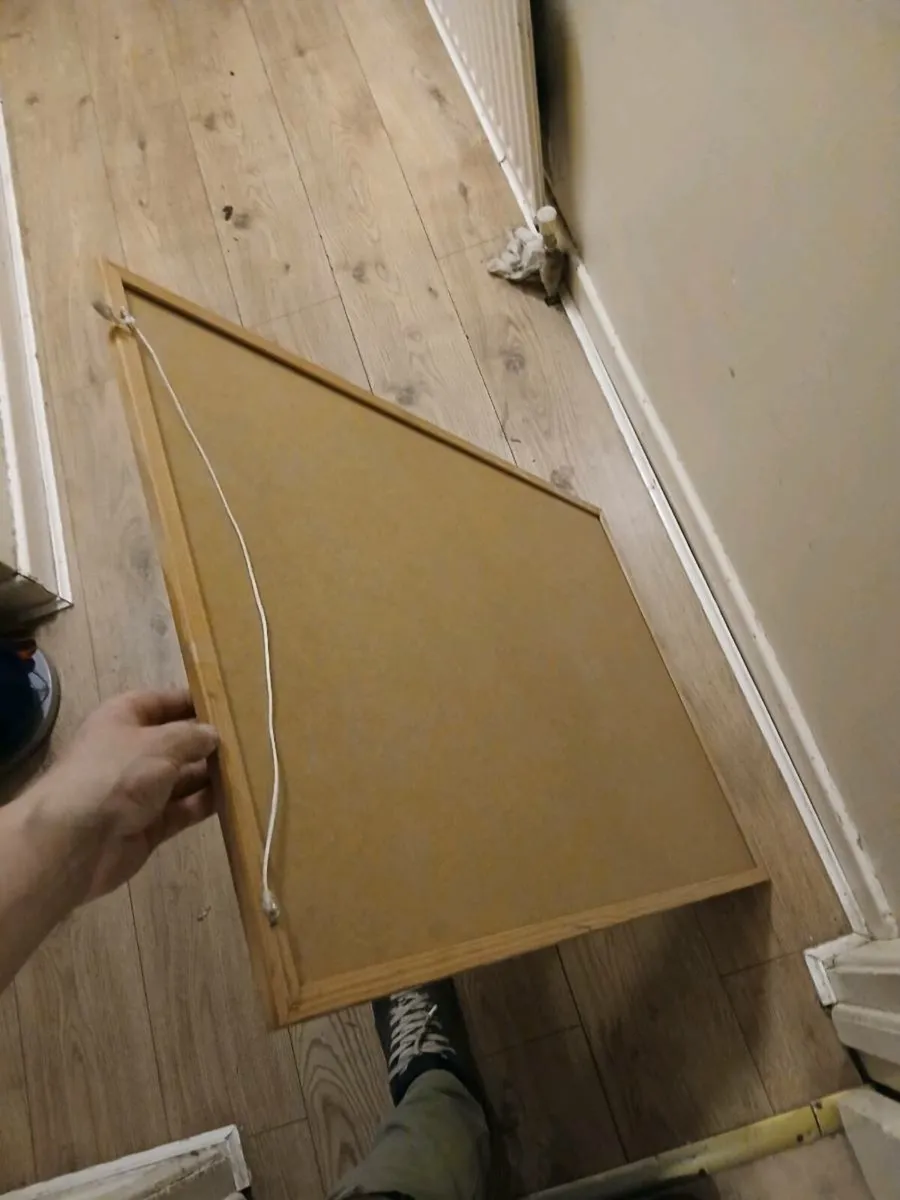 white board - Image 2