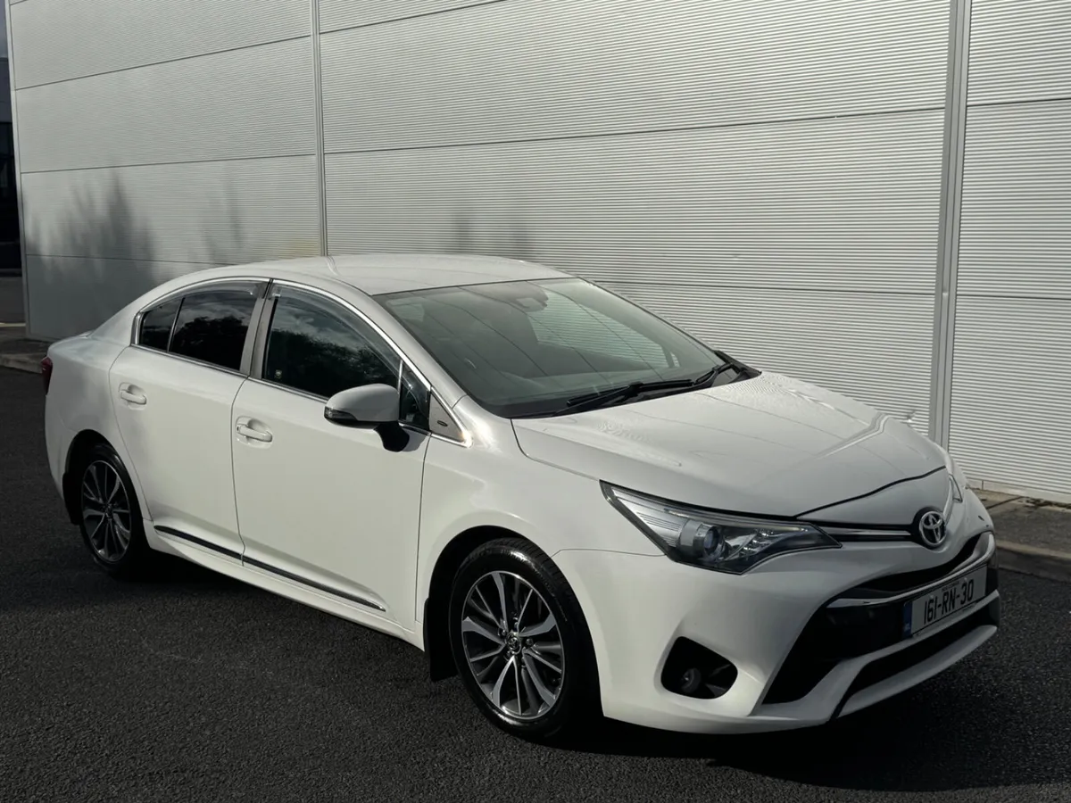 Toyota Avensis 2016 2.0 diesel - Image 2