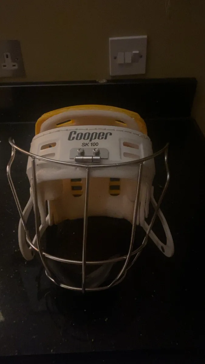 Cooper yellow and white - Image 1