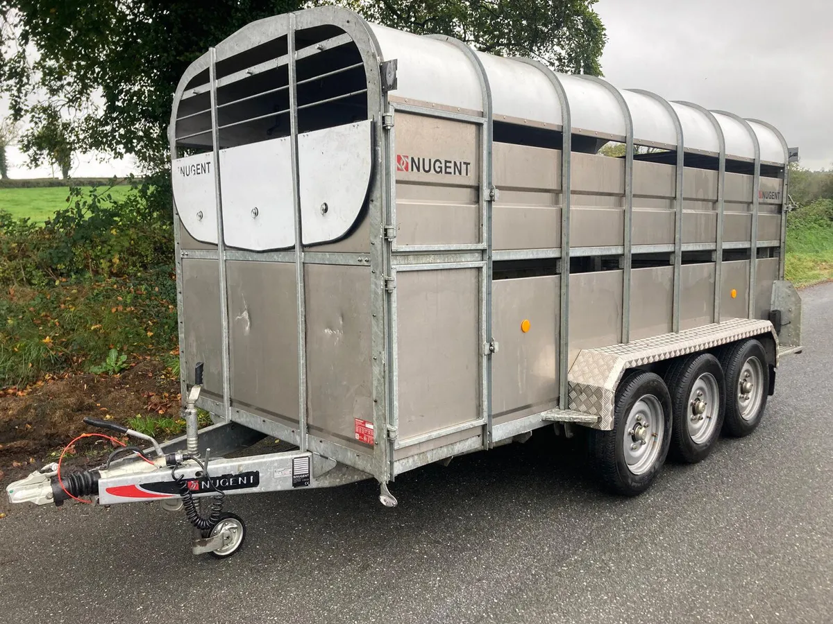 2022 Nugent 14x6 Tri Axle Cattle Trailer - Image 1