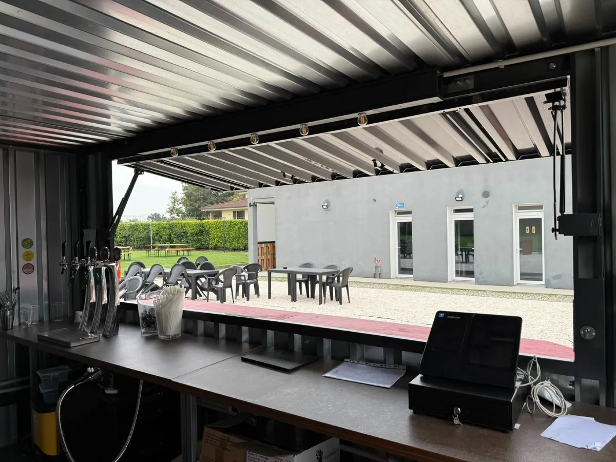 Bar Container with Window – Perfect for Serving - Image 1