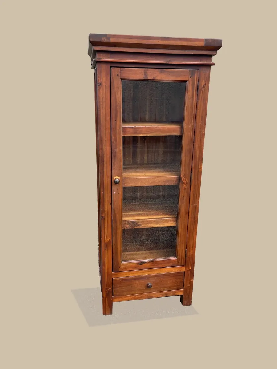 Display cabinet. - Image 3