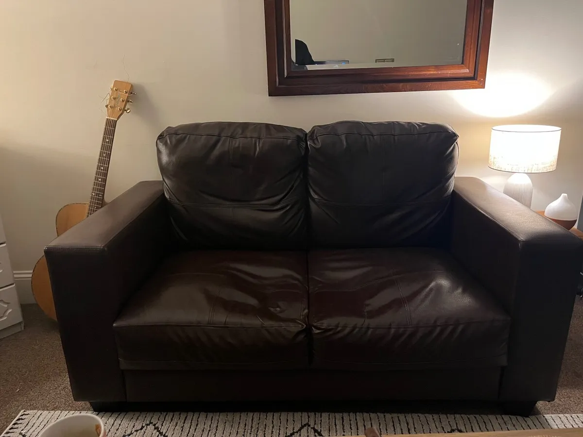 Free Couch - Image 2