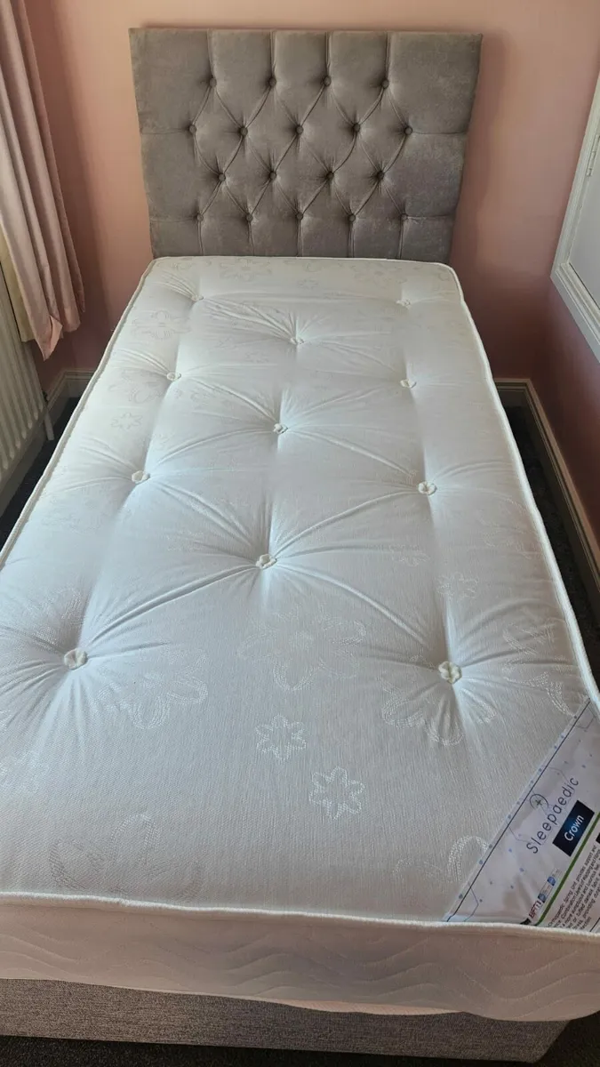 Otterman single bed - Image 1