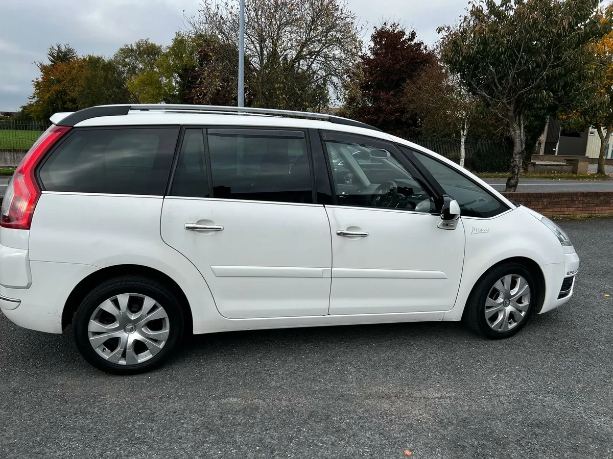 Citroenc4 Picasso 131 7seats Automatic - Image 3