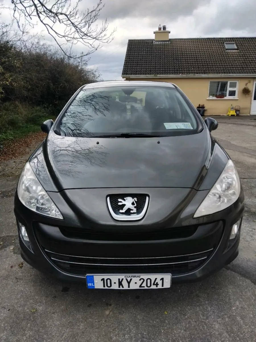 Peugeot 308 - Image 1