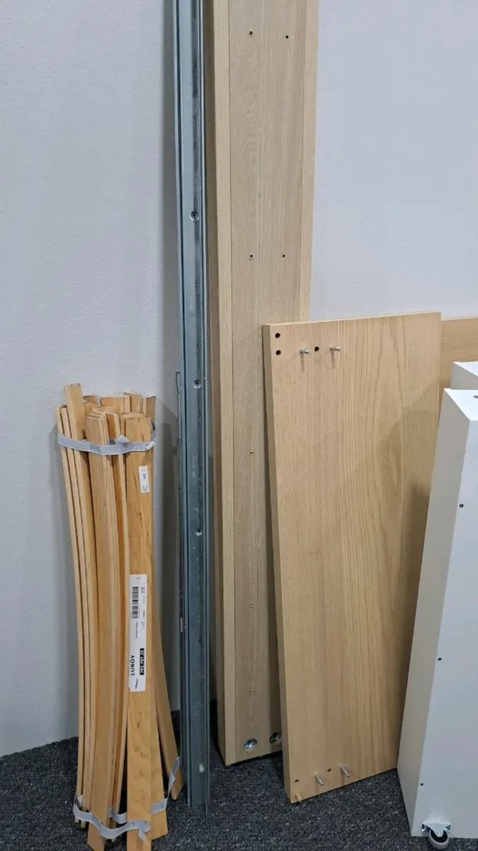 Ikea Malm Single Bed White Stained Oak plus 2 drws - Image 4