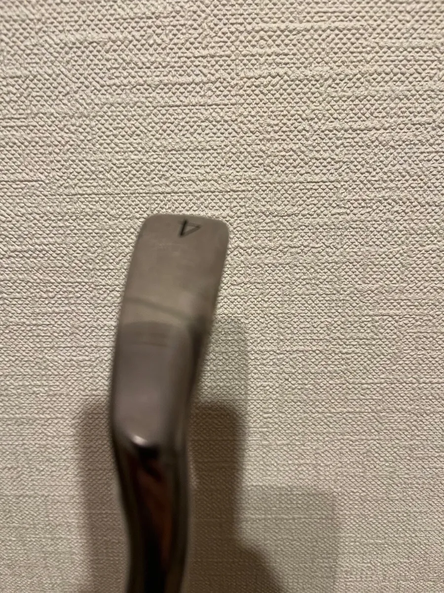 Mizuno 4 iron - Image 4