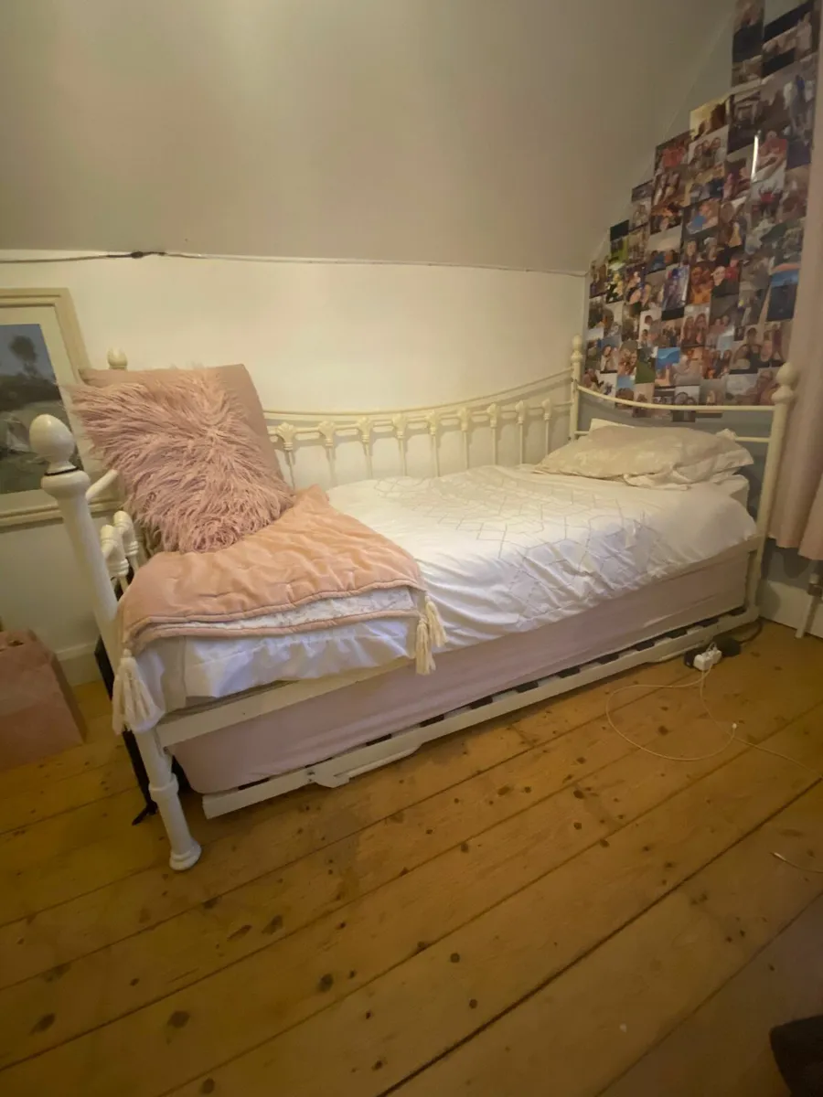 Single Bed with second bed underneath - Image 2