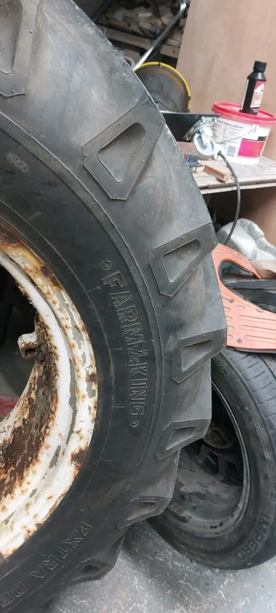 Tractor wheels - Image 3