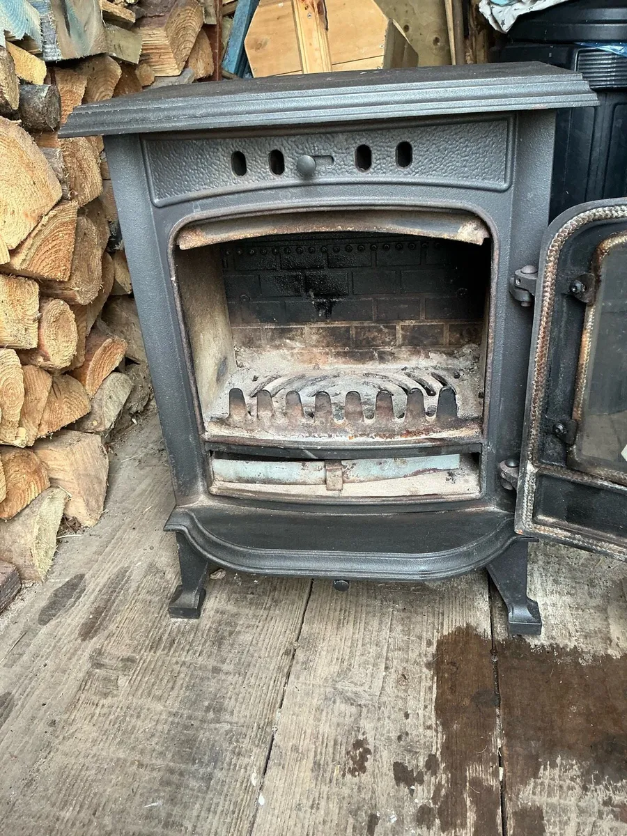Wood burning stove - Image 2