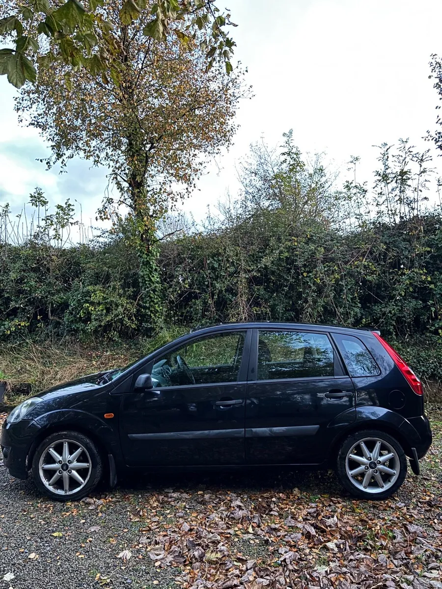 Ford Fiesta - Image 2