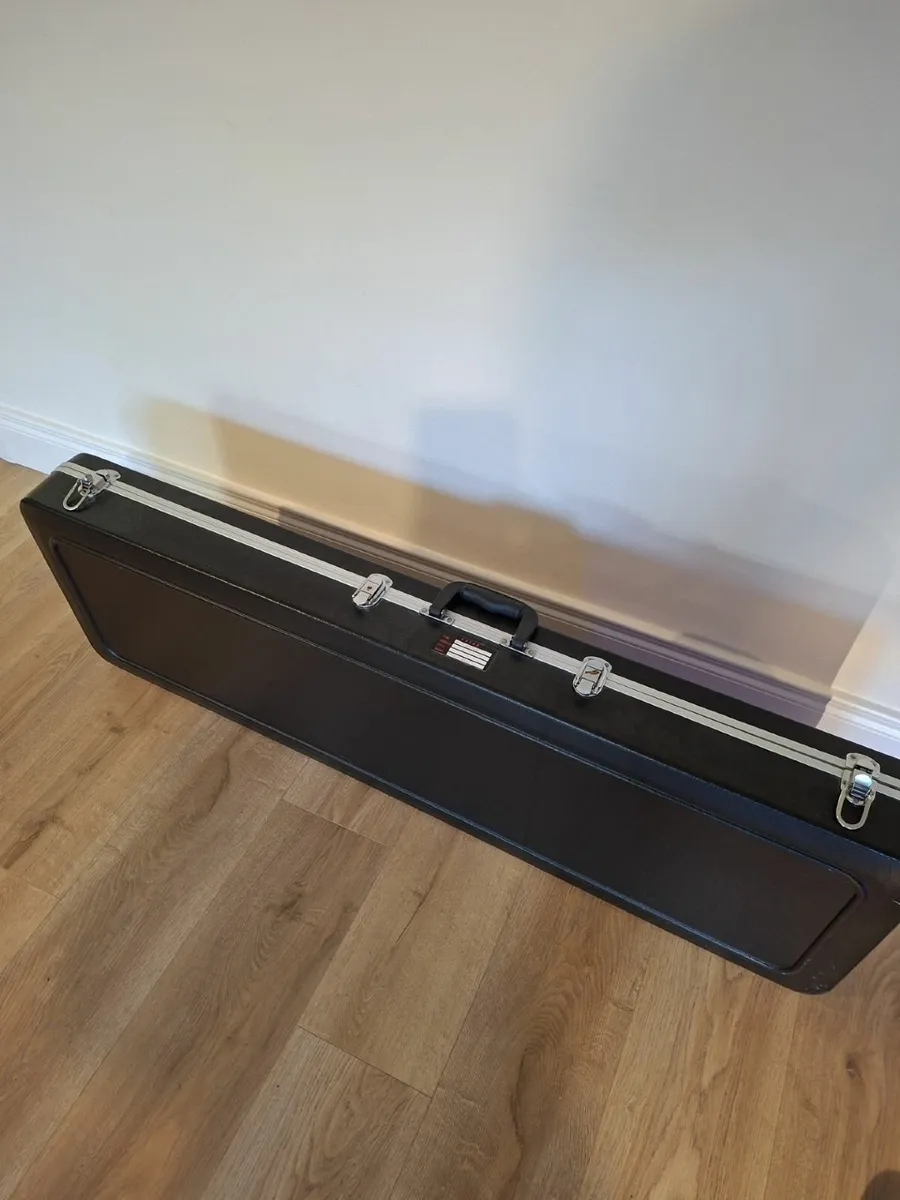 LEFT HANDED P BASS  (upgraded) - Image 4