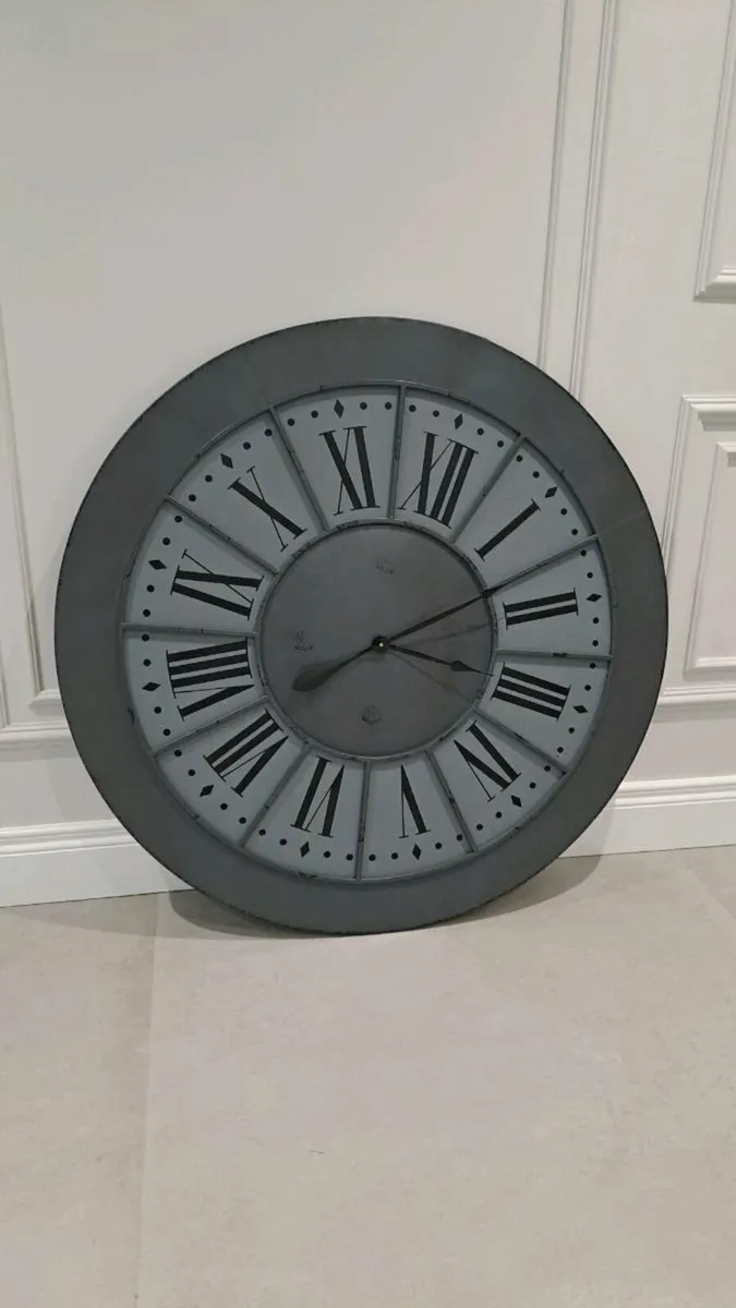 Extra Large Wall Clock 100cm - Amazing! - Image 1