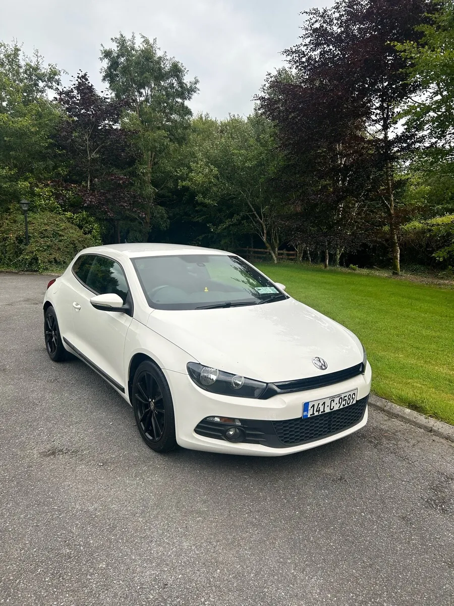 2014 Volkswagen Scirocco 2L Diesel - Image 1