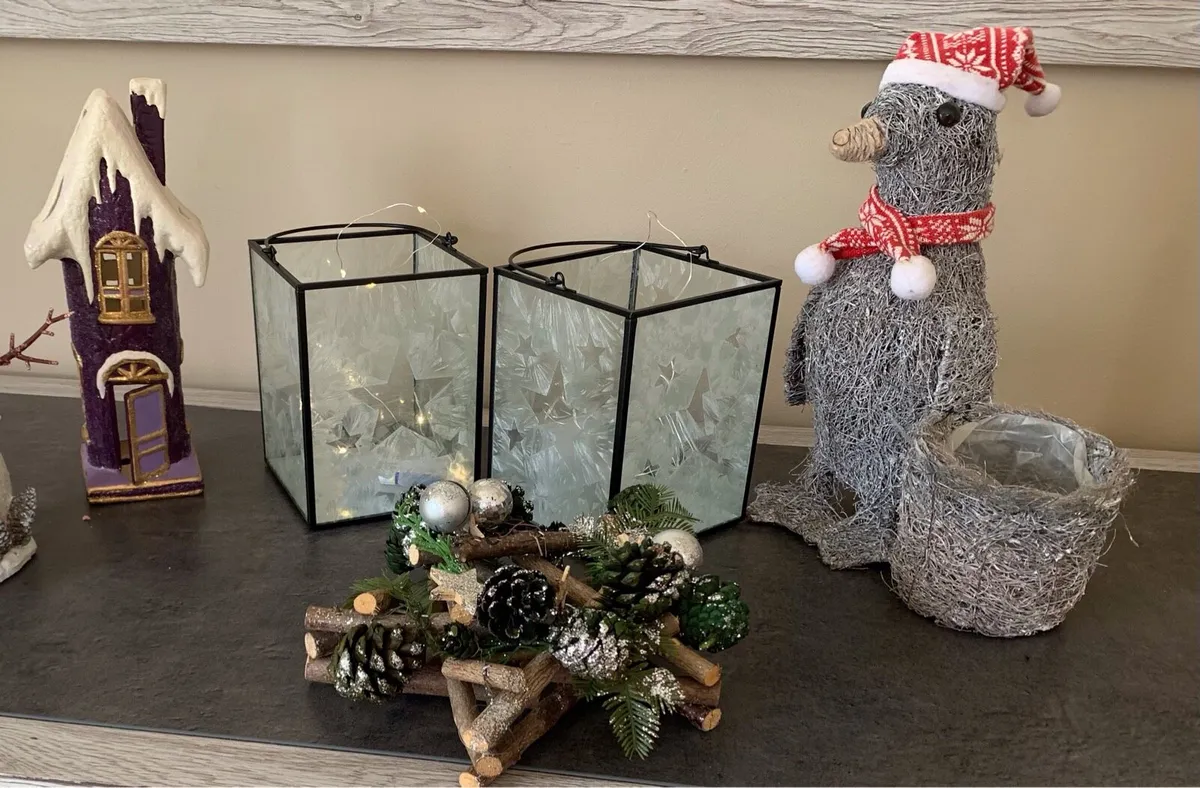 Christmas Decorations - Image 1