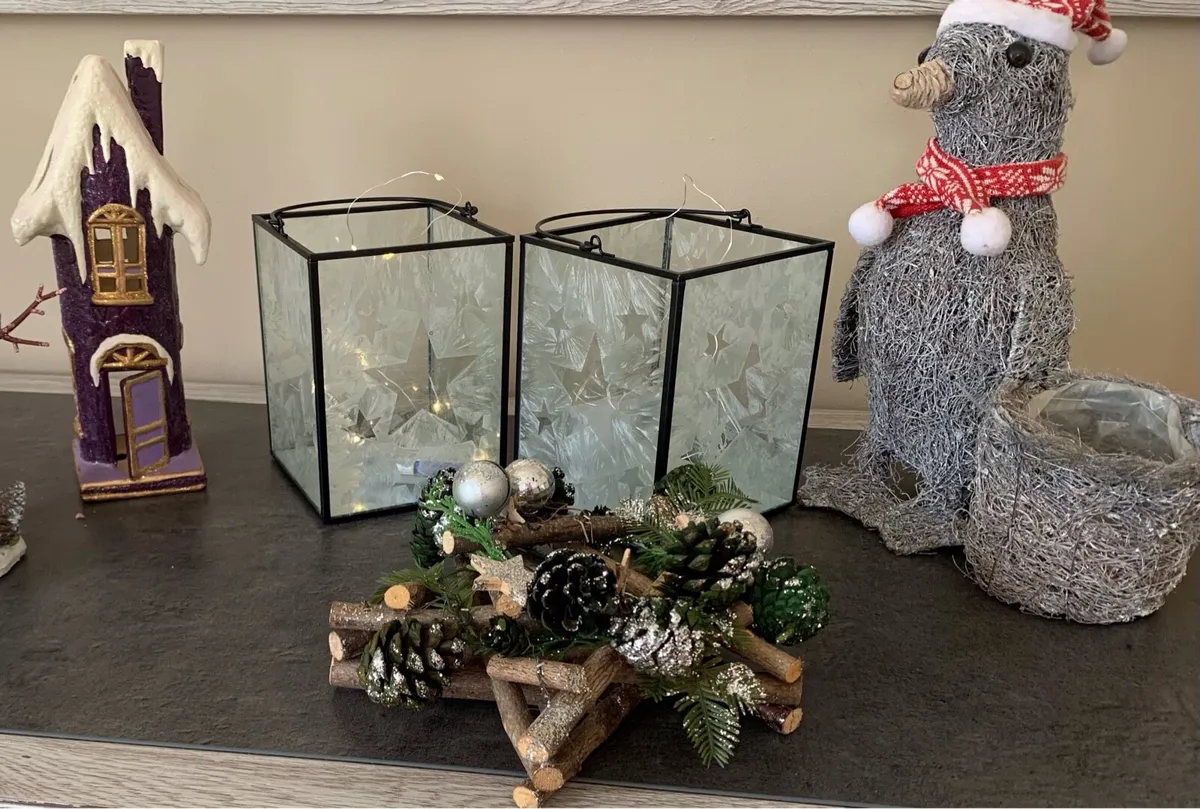Christmas Decorations - Image 2