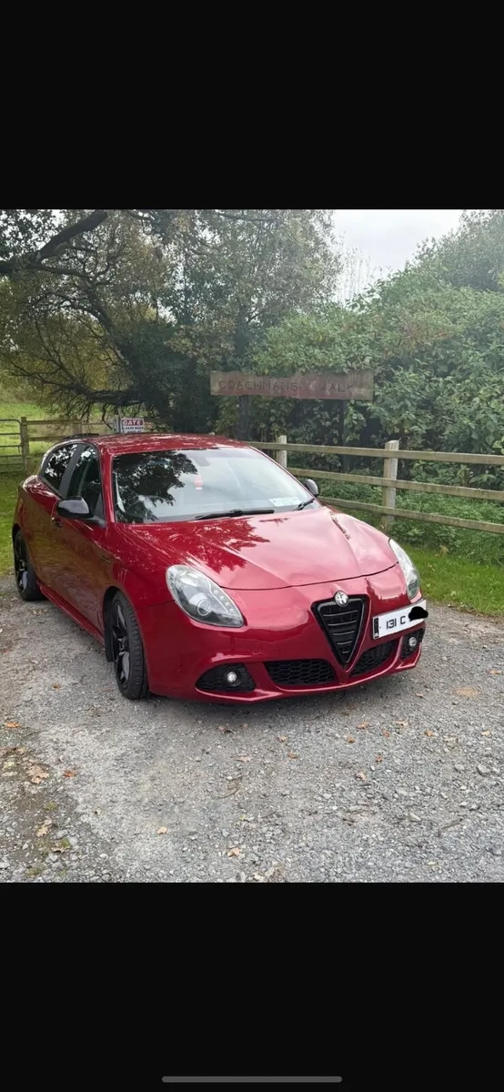 Alfa Romeo Giulietta 2013 - Image 2