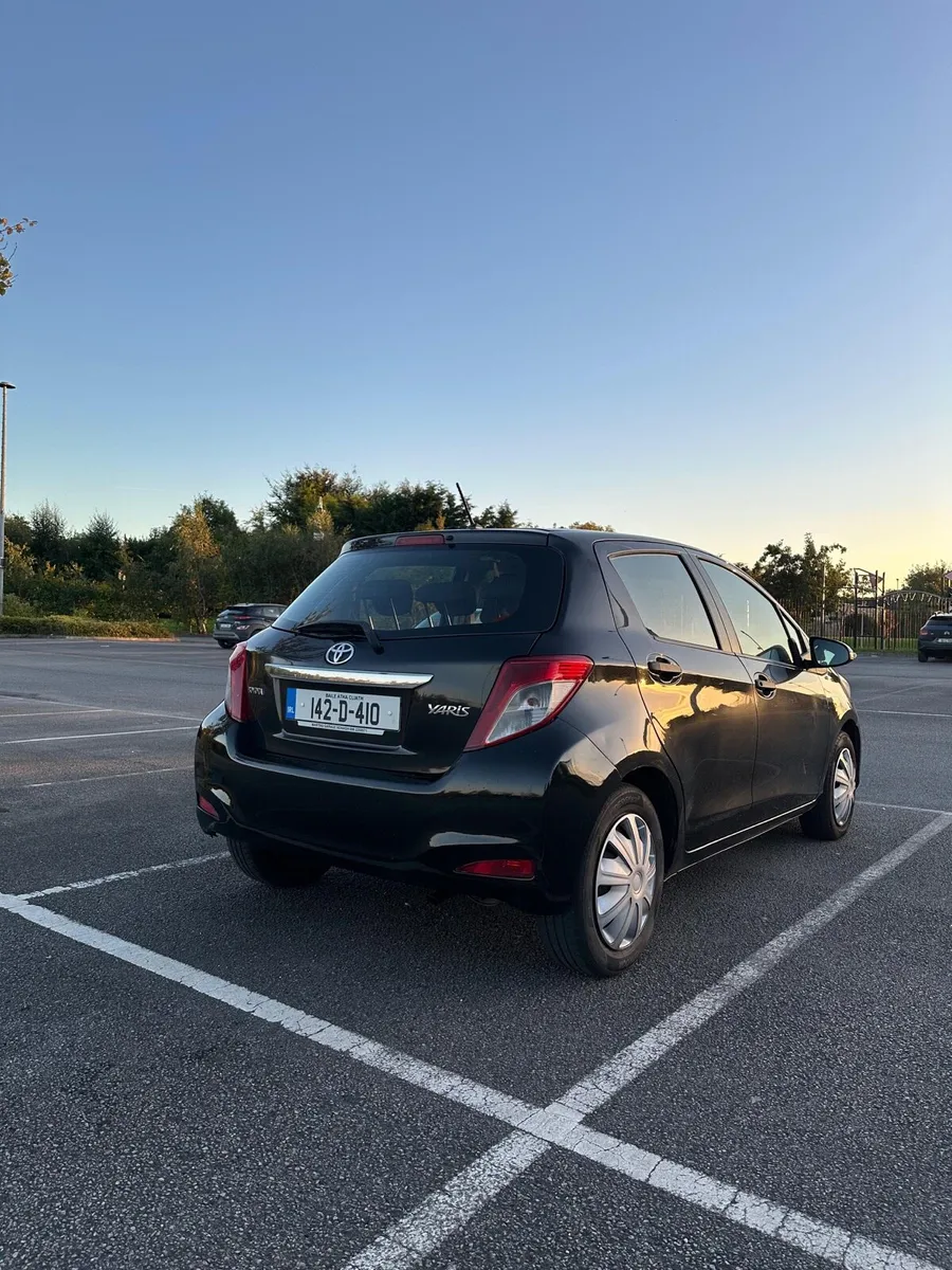 Toyota Yaris - Image 2