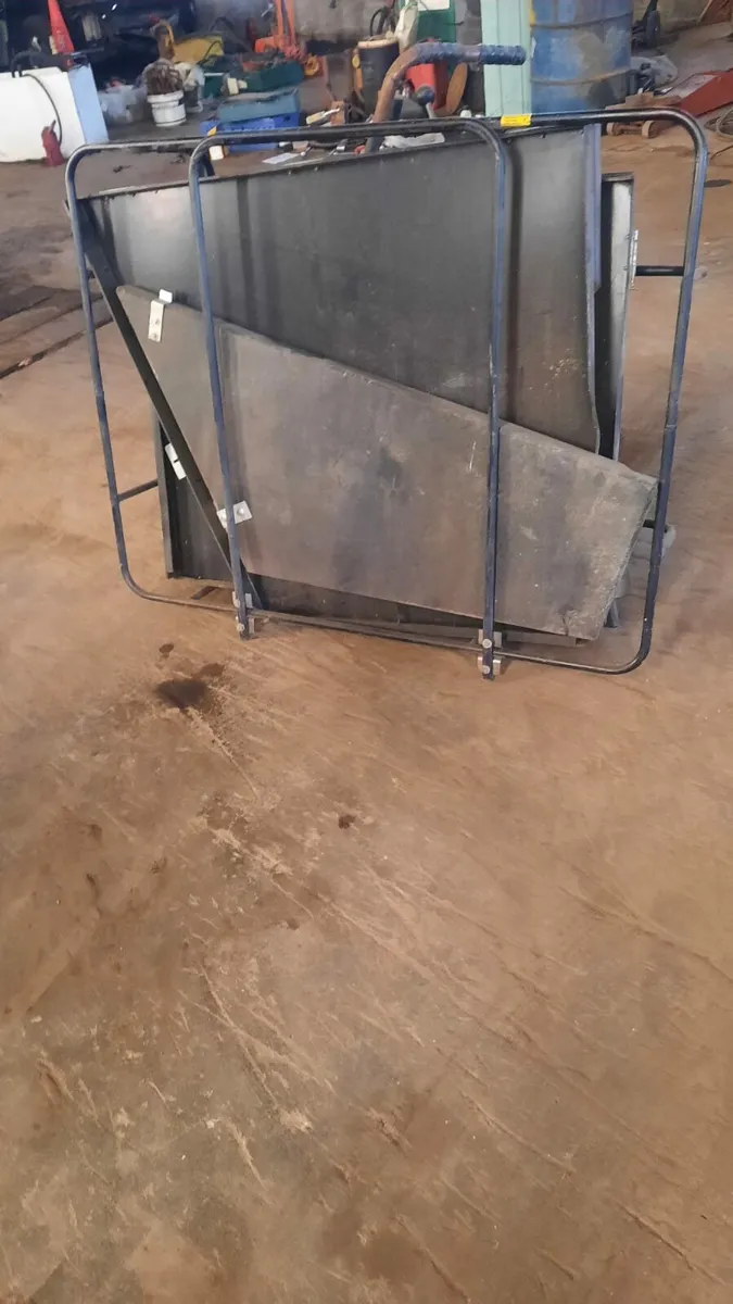 Vandel security guard cover- track machine digger - Image 2
