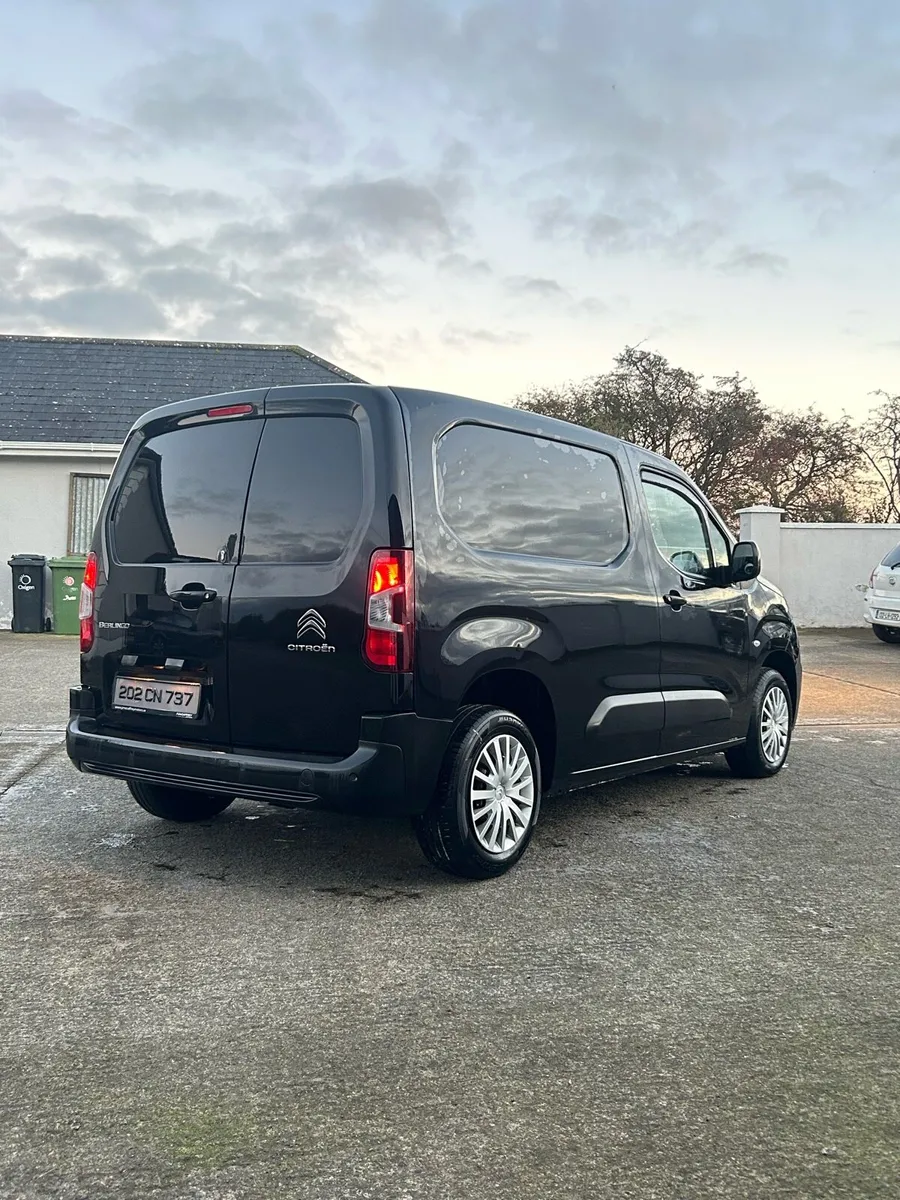 202 Citroen berlingo (no vat) - Image 2