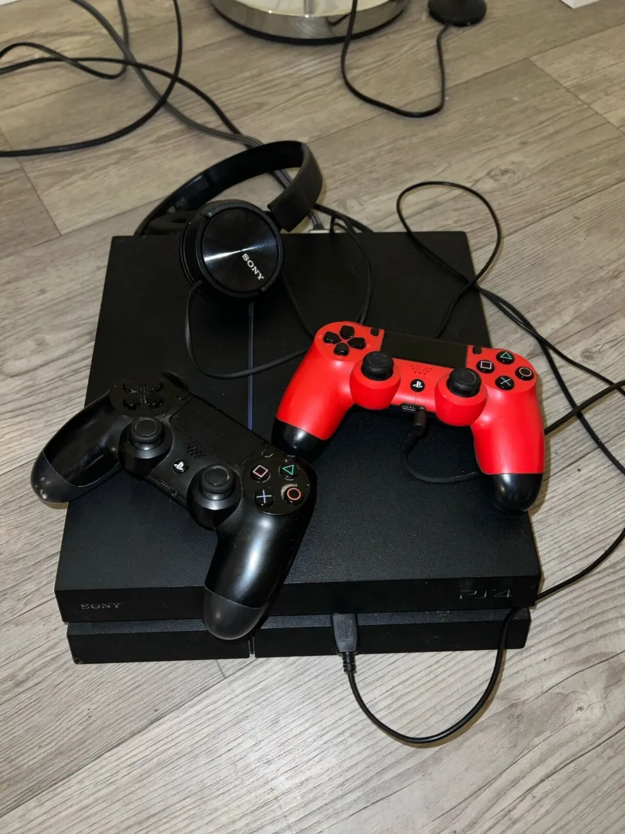 PS4 - Image 1