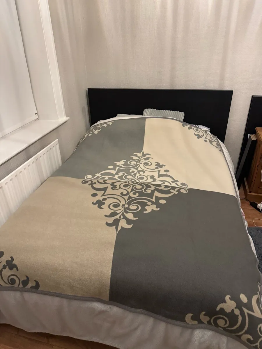 Double bed