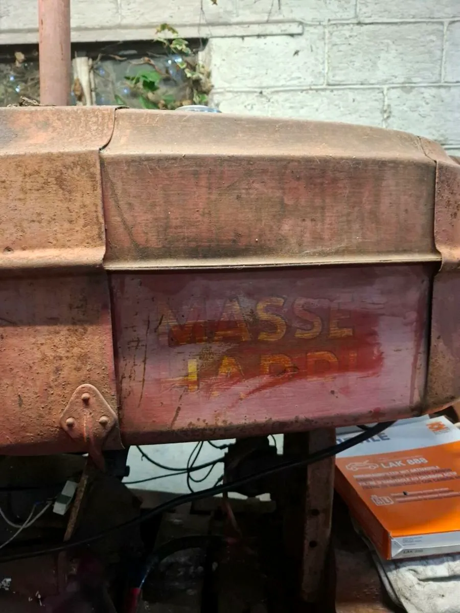 Massey Harris - Image 3