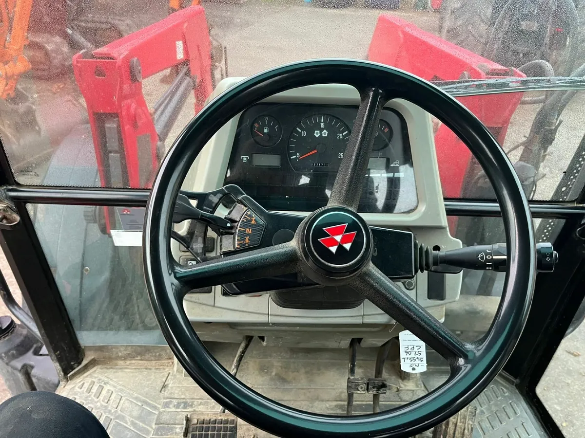 Tractors & Loaders - Image 2