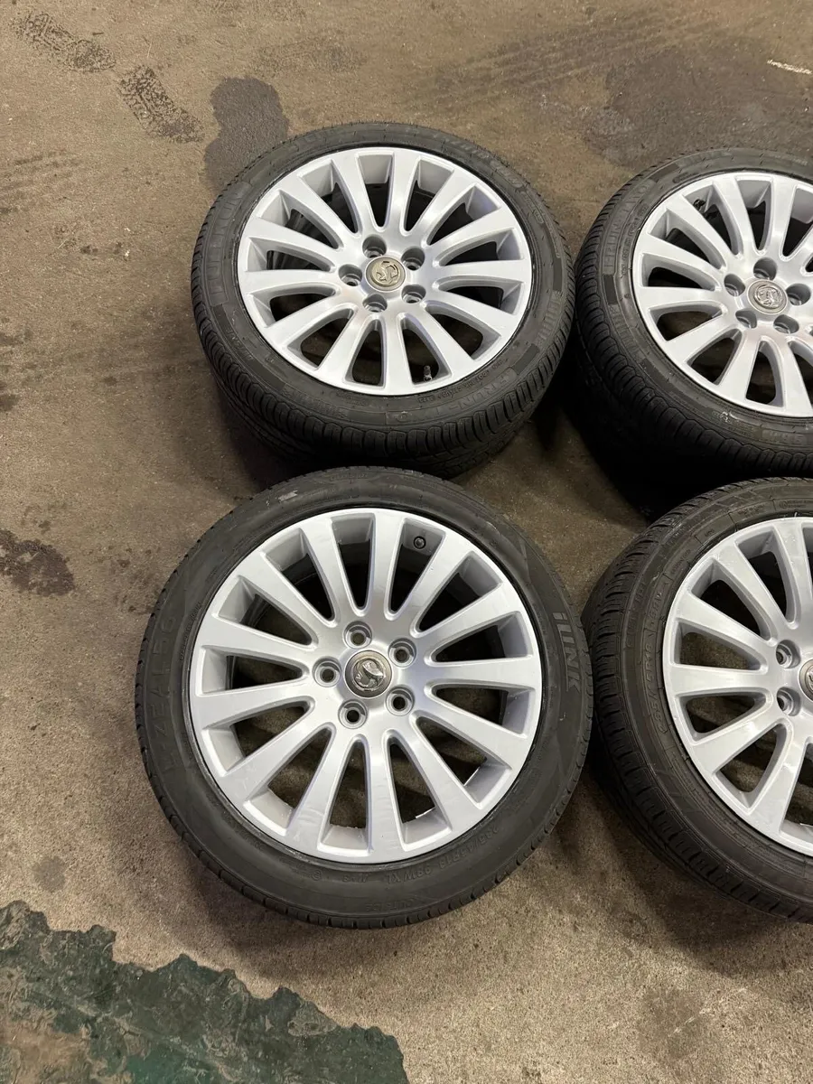 Opel Insignia Alloy Wheels & Tyres 235/45R18 - Image 4