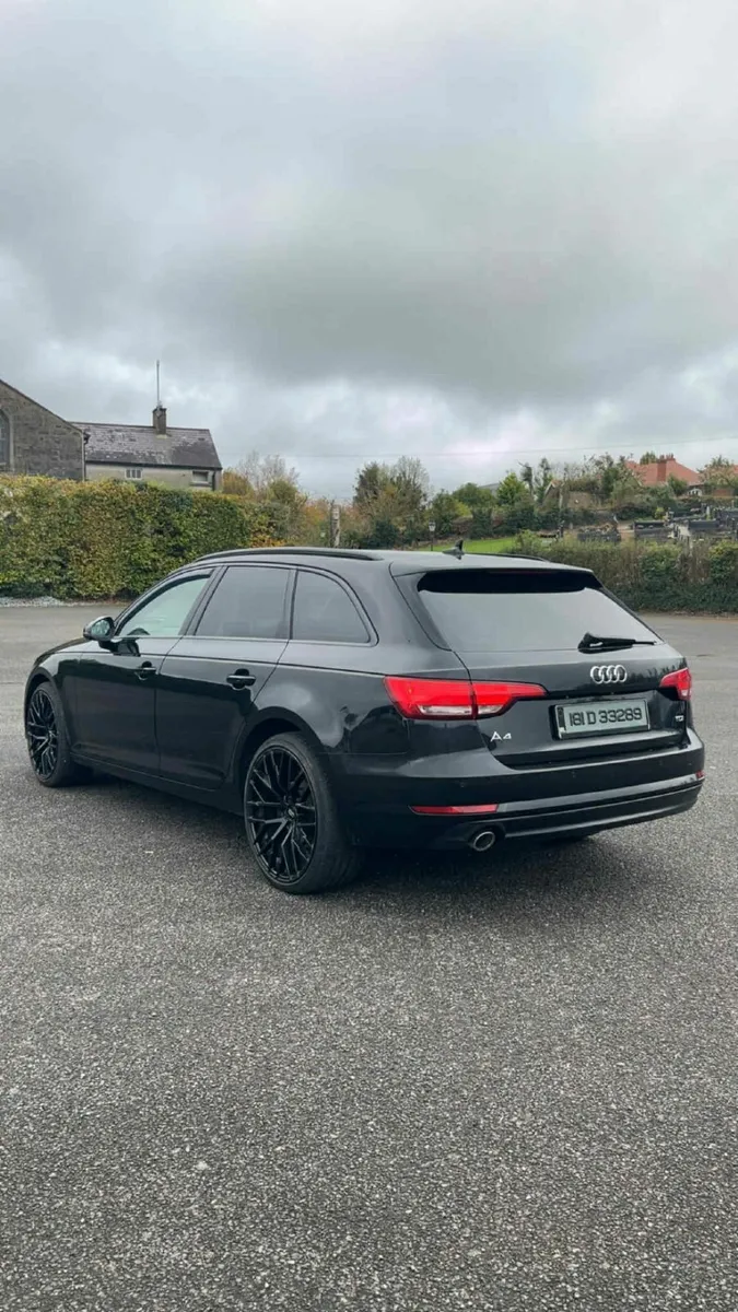 Audi A4 2018 - Image 3