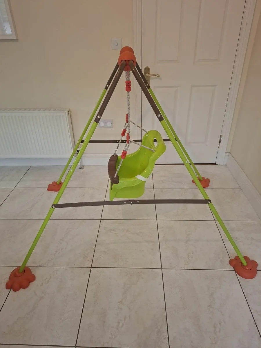 Baby swing - Image 2