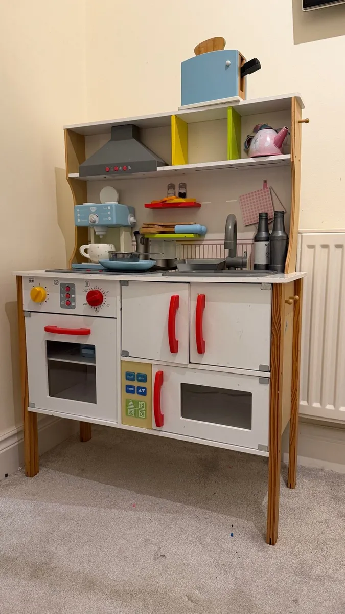 Wooden toy kitchen with accessories - Image 1