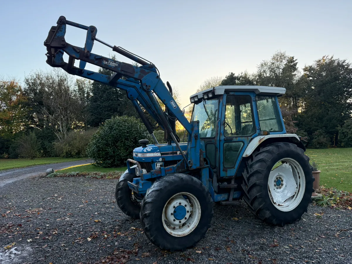 1991 Ford 6810 Sq 4wd c/w loader €12250 No Vat - Image 2