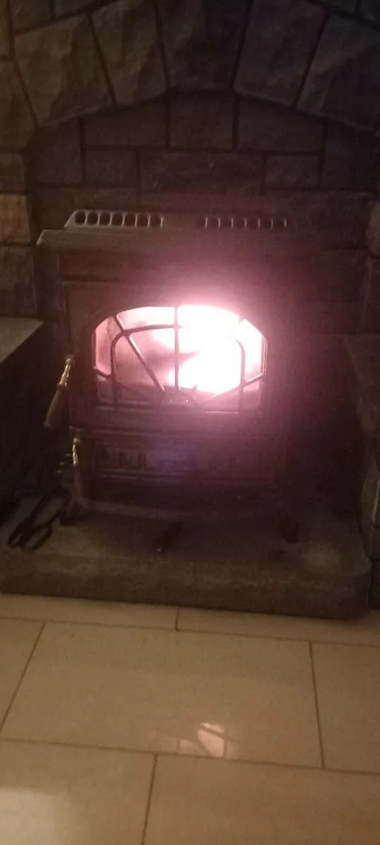Stanley Eriin Stove - Image 1