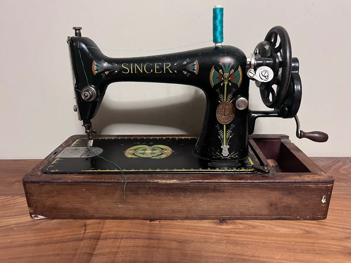 Singer 66k - Image 3