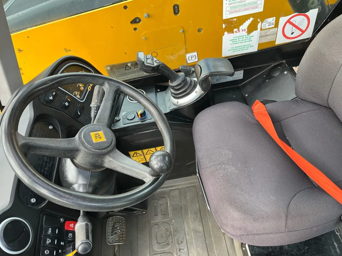 2017 JCB 525-60 Hi Viz - Image 4