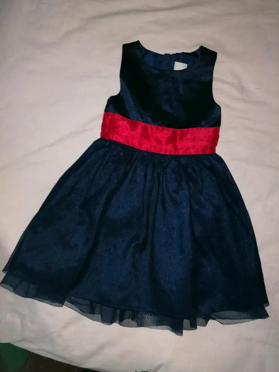 Christmas clothes - Image 1