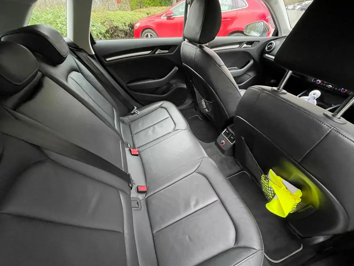 Audi A3 2013 - Image 2