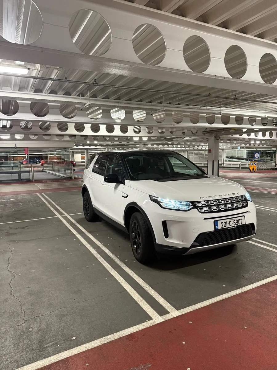 Land Rover Discovery Sport 2020 2.0D 150BHP Manual - Image 1