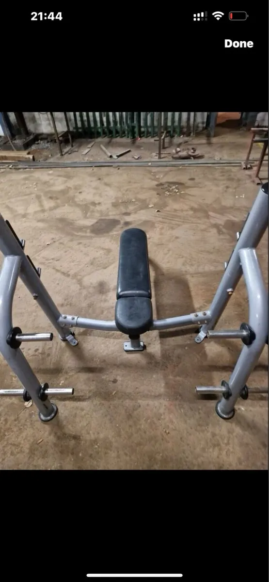 OLYMPIC BENCH WITH PLATE HOLDERS - Image 4