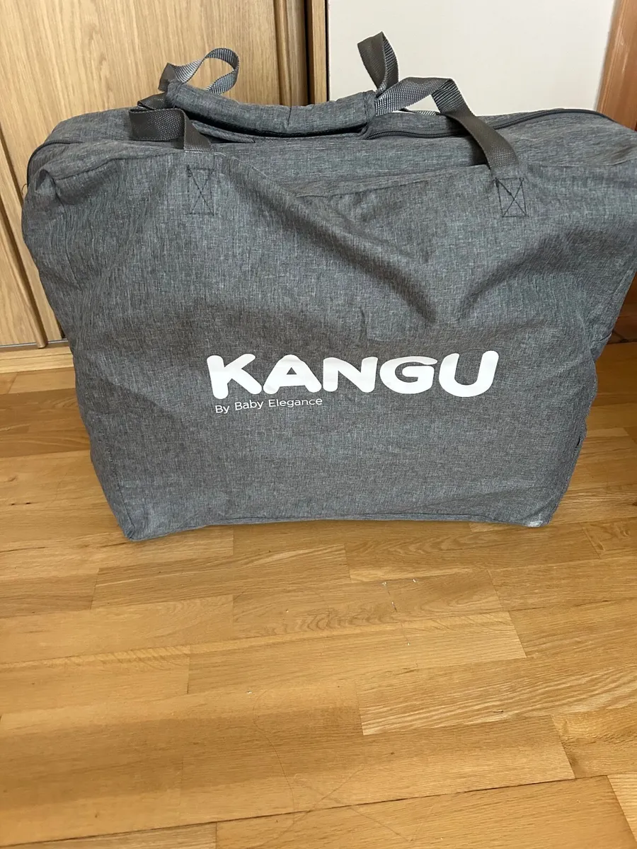 Kangu Baby Elegance Foldable Crib/Travel Cot - Image 2