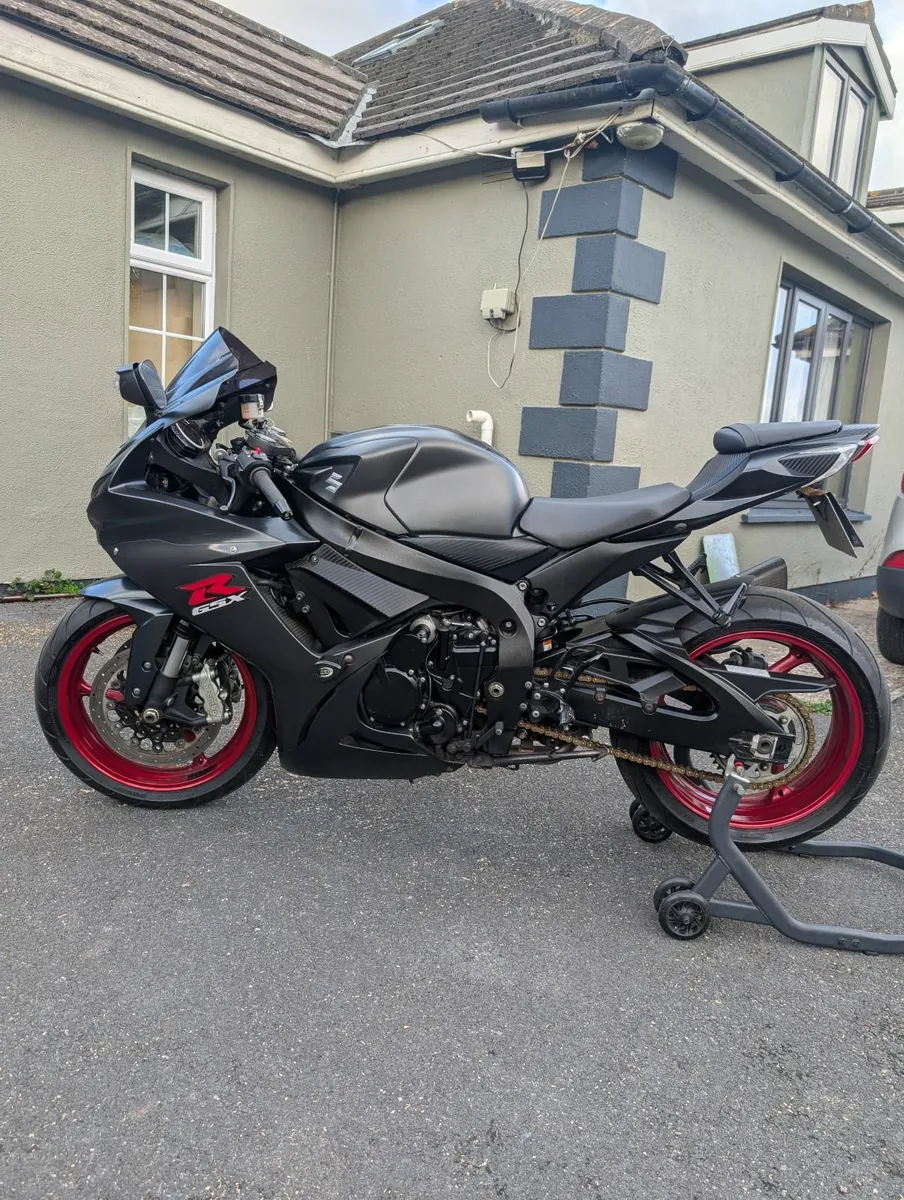 2017 Suzuki GSXR 600cc - Image 3