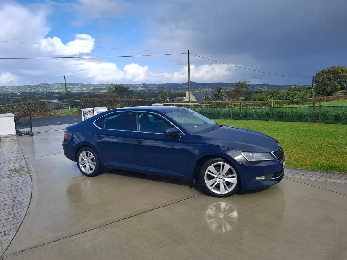 Skoda Superb 2016 TDI - Image 2