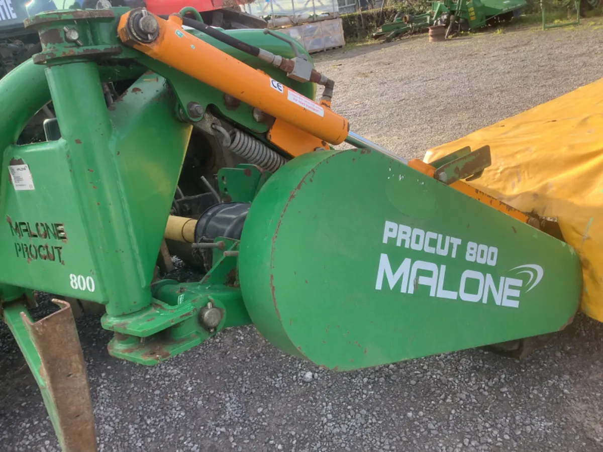 2015 Malone 800 Procut mower - Image 2