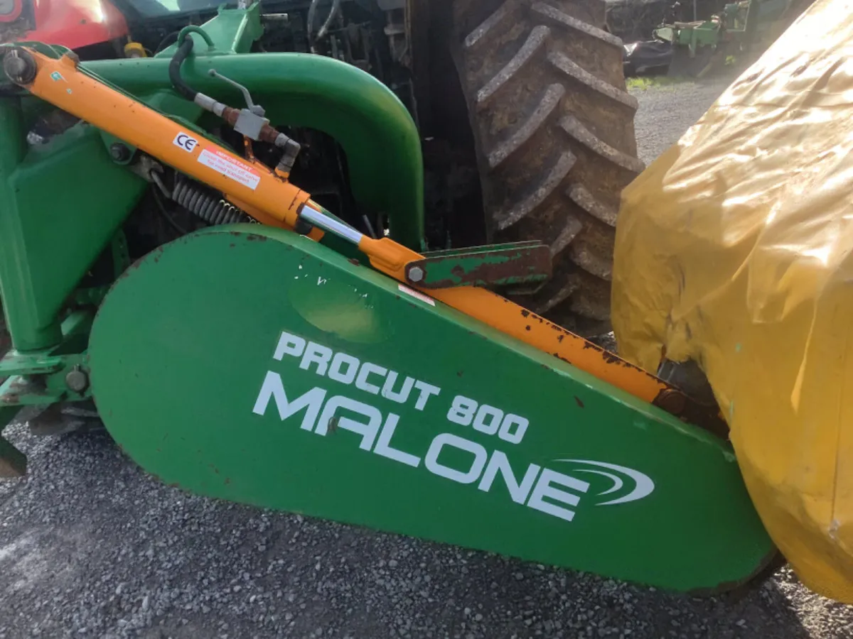 2015 Malone 800 Procut mower - Image 1