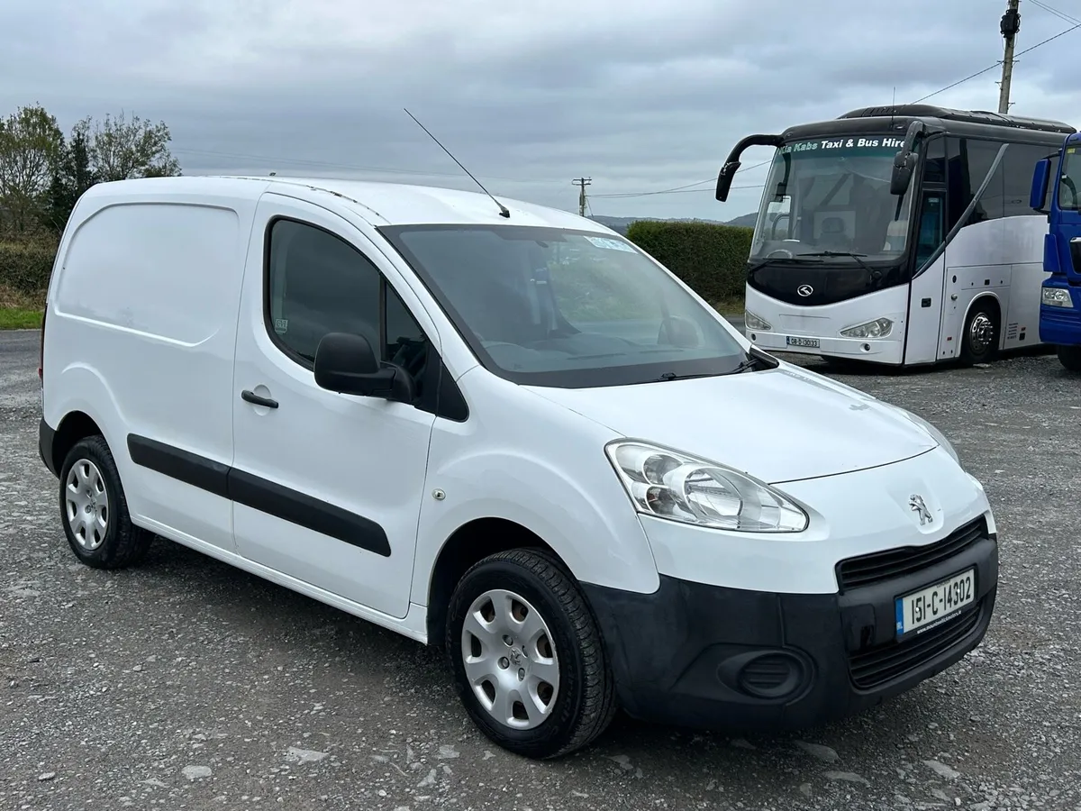 2015 Puegeot Partner 3 Seater - Image 2